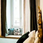 Casa Leoncino Bed & Breakfast