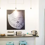 Casa Leoncino Bed and Breakfast Ρώμη