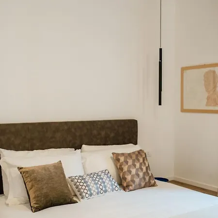 Bed & Breakfast Casa Leoncino Rome