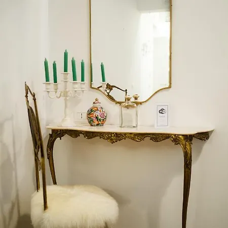 Casa Leoncino ベッド・アンド・ブレックファスト 4*