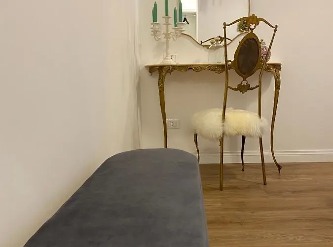 Casa Leoncino Bed and Breakfast